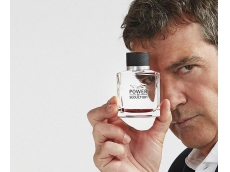 Zoom στο ANTONIO BANDERAS POWER OF SEDUCTION EDT 200ml SPR